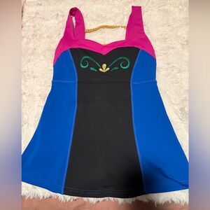 Crowned Athletics Snow Sister Running Tank Top